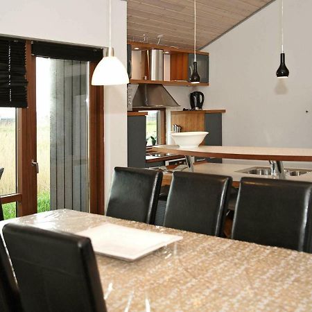 8 Person Holiday Home In Ulfborg Thorsminde ภายนอก รูปภาพ