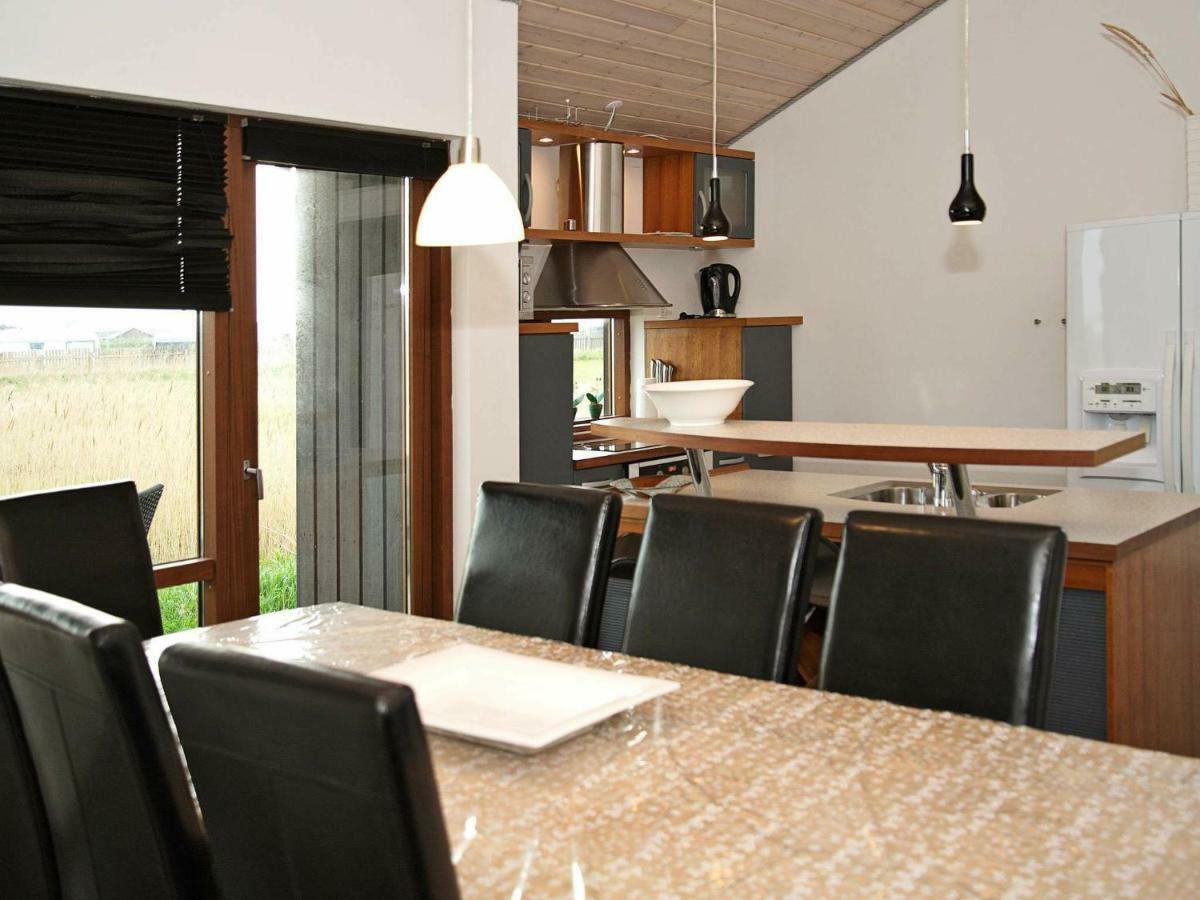 8 Person Holiday Home In Ulfborg Thorsminde ภายนอก รูปภาพ